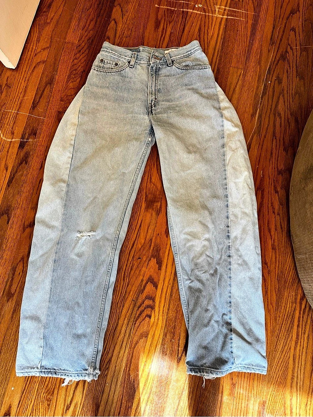 Ali Grace Straight Leg Distressed Jeans in Blue Waist 24